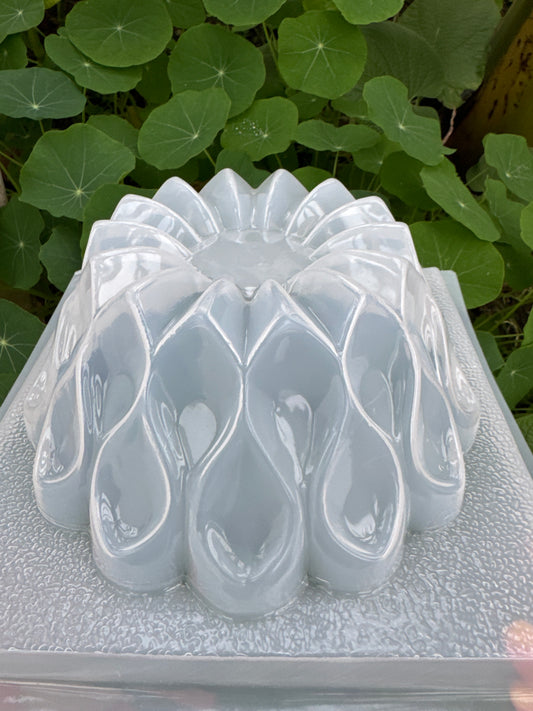 Round mold, gelatina molde, gelatina mold,  dessert table