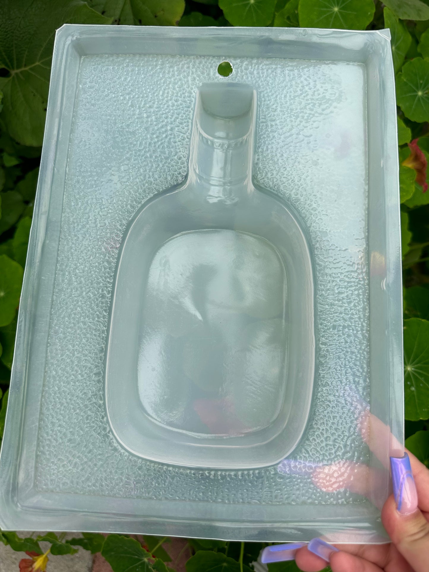 Buchanan mold, Whiskey mold, dessert table, gelatina mold